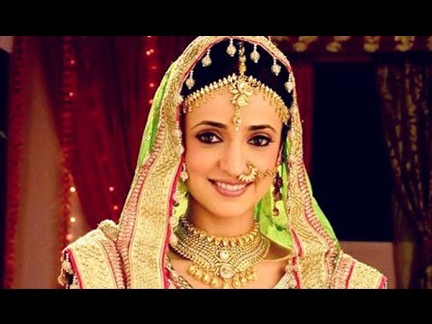 Sanaya Irani أخبار الممثلة سنايا إيراني كوشي كوماري من النظرة الثانية حياتها اعمالها و المزيد