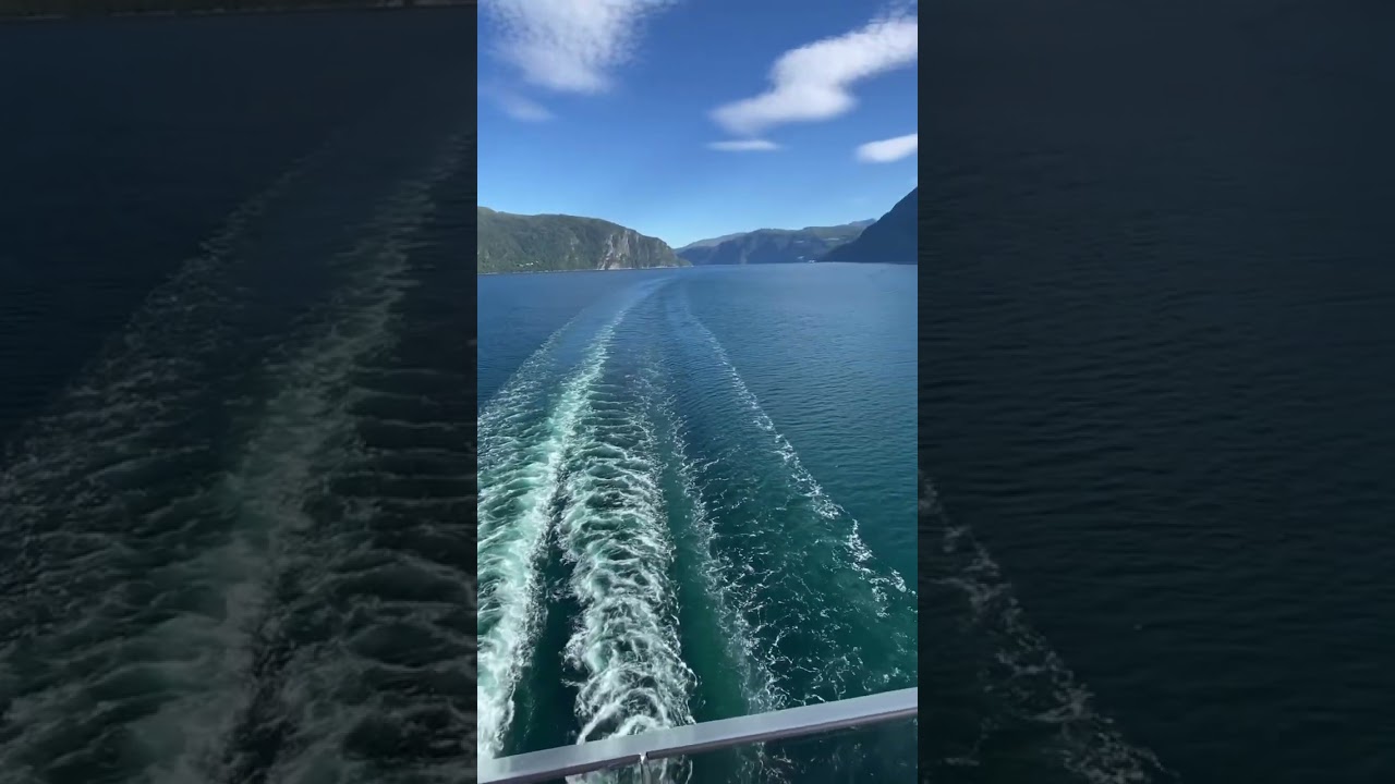 Sailing Through Norway’s Breathtaking Fjords: A Cruise Experience 