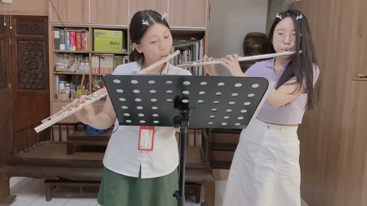 The First Noel - Flute Duet - YouTube