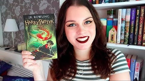 Harry potter and the chamber of secrets book