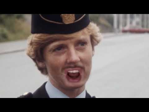 在 YouTube 上觀看「Æ39 - Bare Egil Band (offisiell musikkvideo)」 在 YouTube 上觀看「Æ39 - Bare Egil Band (offisiell musikkvideo)」