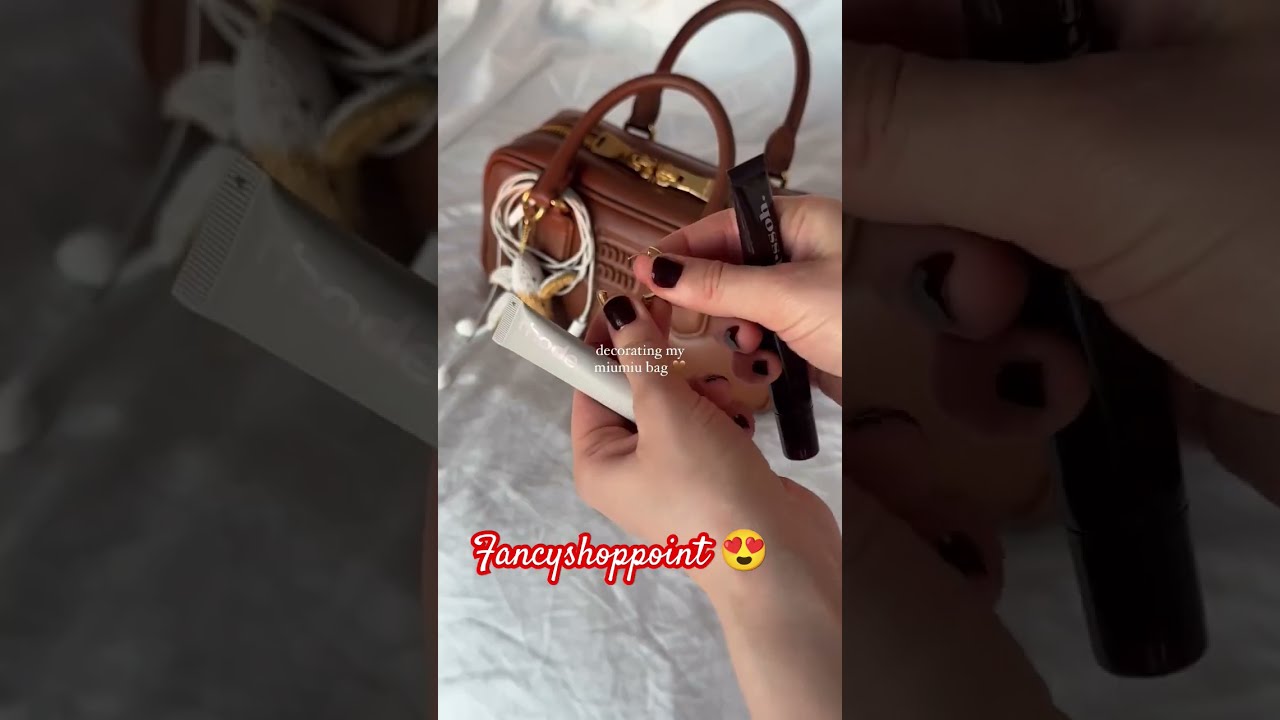 Miu Bag Review 2024 Miumiu Tamara Clinic Luxury Lifestyle Wander Hobo