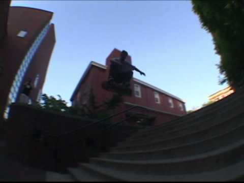 Aaron Owens heelflip uk 9