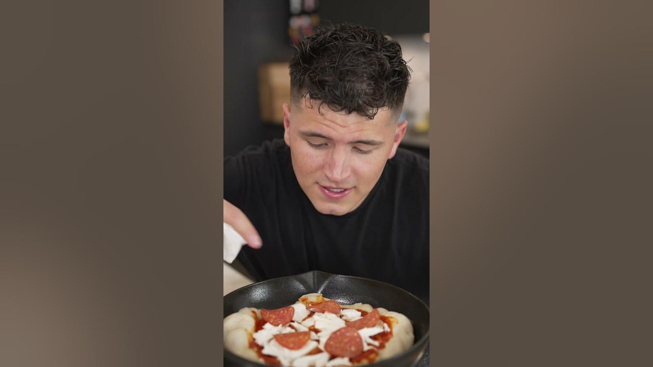 Domino's Pan Pizza
