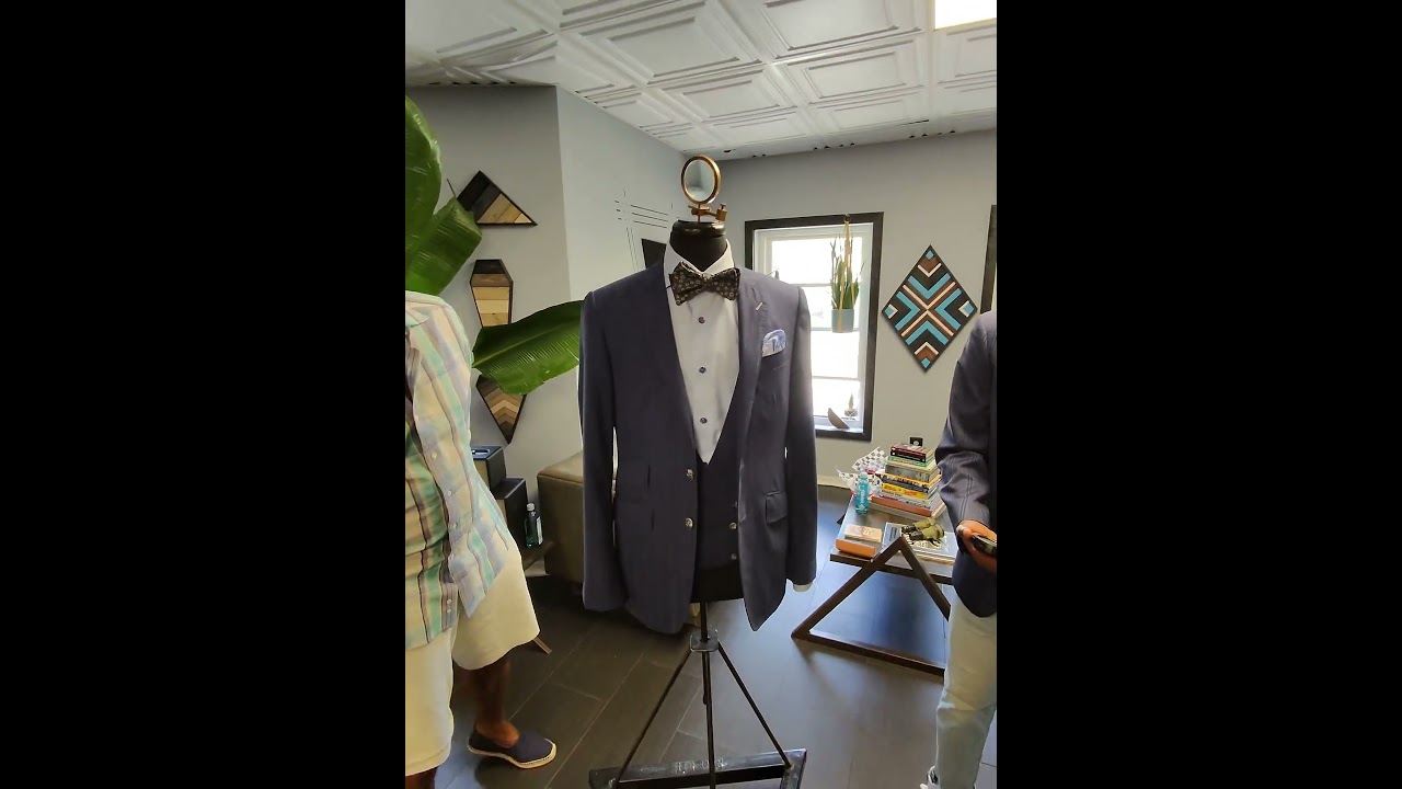 Fastest Time to Tie a Bow Tie: Guinness World Record