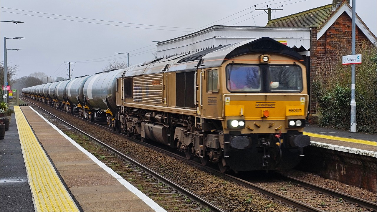 GBRf Drax 50 Gold 66301 with the 6A32 Tanks 12/02/2026