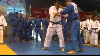 T-ing up - OUG Tai otoshi