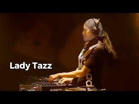 Lady Tazz - Live @ Radio Intense 8.7.2021 / Dark Techno DJ Mix