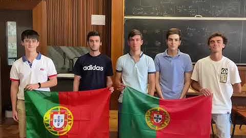 Team Portugal at IPhO 2021