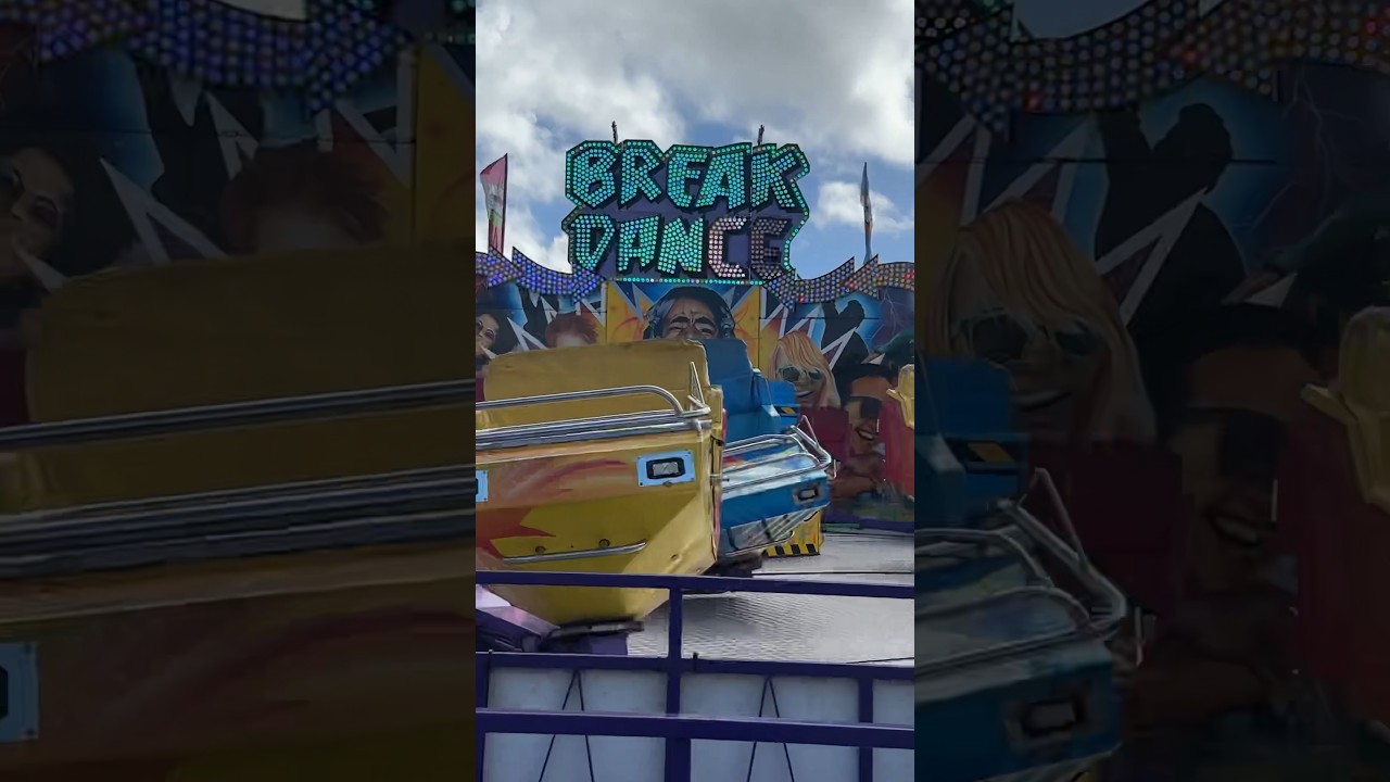 Breakdance ride at 2023 Mackay show 