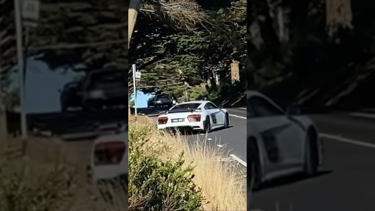 Audi r8 v10 plus fast acceleration 