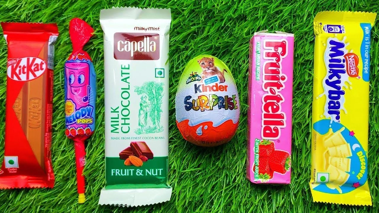 Satisfying Video ASMR: lollipops candy unboxing and opening rainbow Giant gummy candy Cutting Asmr