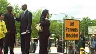 Parent Speaking at the DC School Choice Rally
