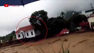 Flood In Vietnam - Deadly Flooding And Landslides Hit Central Vietnam