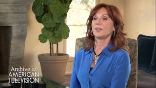Marilu Henner discusses working with Judd Hirsch on 'Taxi'  EMMYTVLEGENDS.ORG