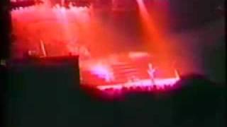 Motley Crue Keep Your Eye On The Money live 1985 Long Island New York