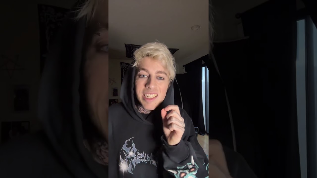 TX2 tiktok livestream 11/14/25 LOTR CAMBUSH!? New tattoo reveal ‼️