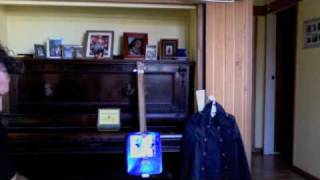 Doublecigarbox guitar tuned DAD with gbe strings