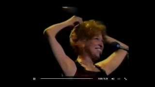 Bette Midler  - Soph Jokes - Roxy Theater - 1977