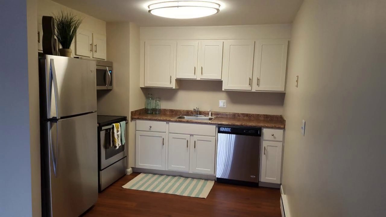 coach house apartments
