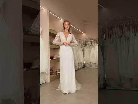 Рыбки — один из самых популярных фасонов среди невест 😌 Рассматриваете этот силуэт?