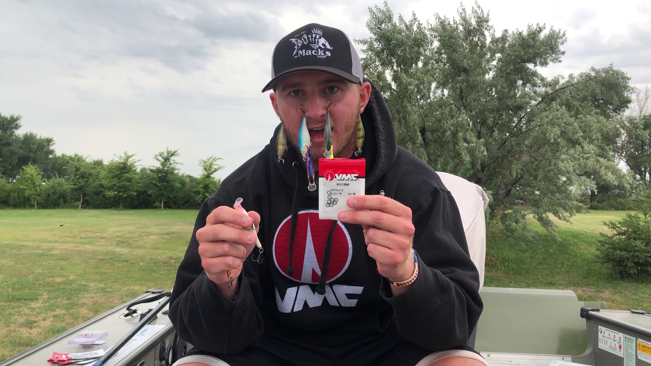 Fall Walleye Fishing With Shallow Crankbaits Part 3 Changing Hooks And Fall Walleye Fishing With Shallow Crankbaits Part 3 Changing Hooks And