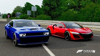 Forza 7 Drag race: Dodge Challenger SRT Hellcat vs Acura NSX