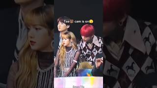 The Way Taehuyng Aware Lisa When Camera Is On