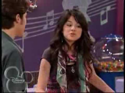 Wizards of Waverly Place Alex's Brother Maximan Pa...