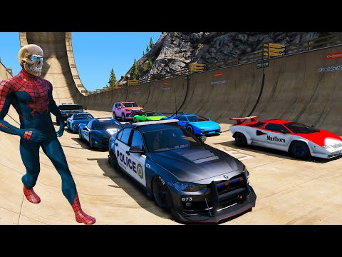Desafio na rampa de salto Mount Chiliad Spiderman Police Cars, SUVs & Trucks GTA V