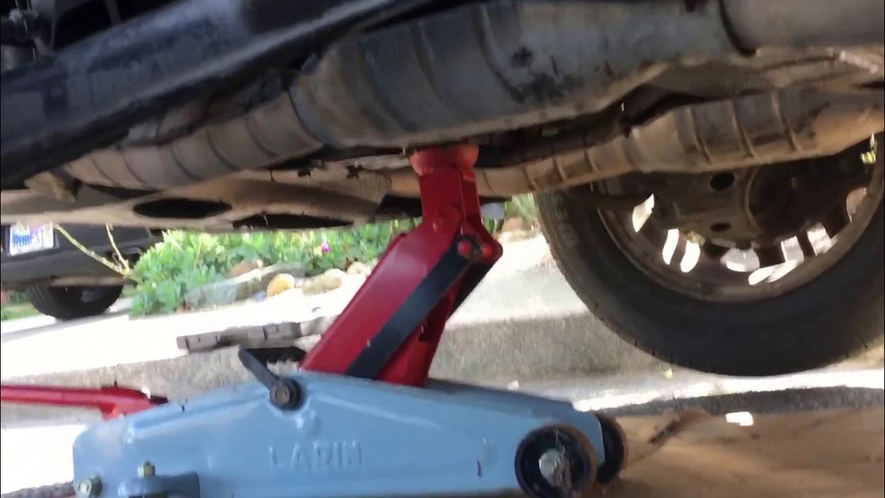 Removal of starter Subaru 2002 Outback 3.0 H.6 - YouTube