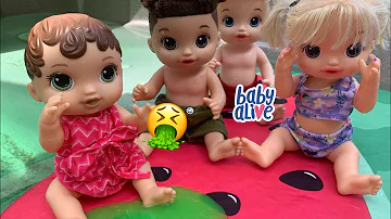 Baby alive Zoe gets sick at the pool 🤢