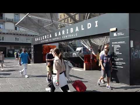 Video: Muoversi a Napoli: Guida ai trasporti pubblici