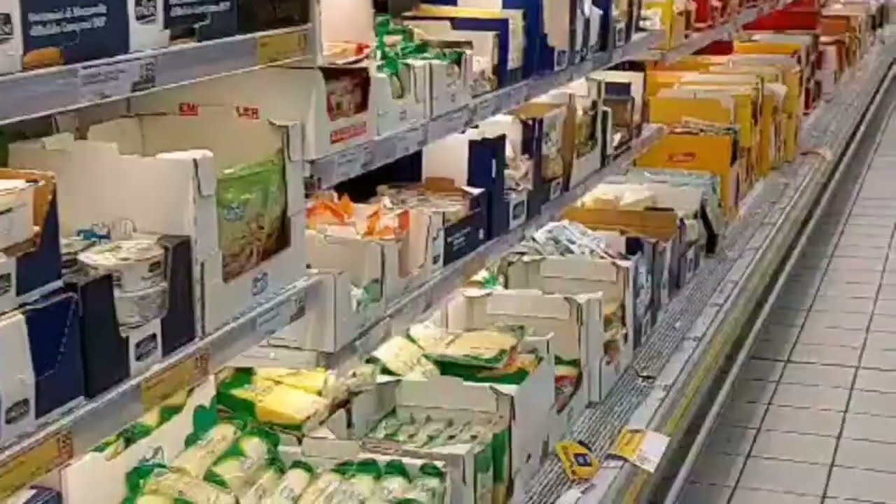 جولة في سوبر ماركت في italia lecooتخفيضات رائعة