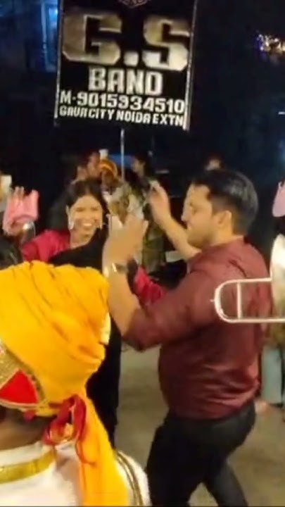 holi me masti maami ki phadi