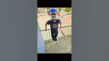 مغترب سنين عشان اجيب البرضيك ي حنين 