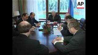RUSSIA: YELTSIN DISCUSSES CHECHEN MILITARY STRATEGY