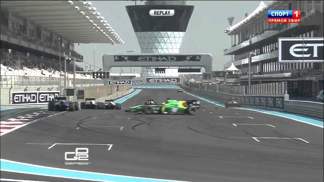 GP2 2013. Abu Dhabi Grand Prix. Sergio Canamasas and Mitch Evans Crash