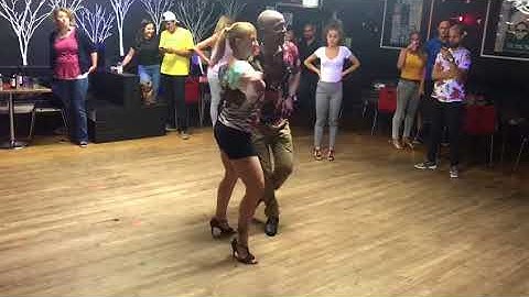 CUBAN SALSA ROUTINE 4 UP-INTERMEDIATE LEVEL with Leo Henriquez & Katarina