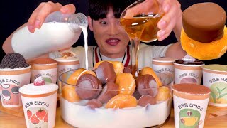ASMR 미니글레이즈도넛&초콜릿아이스크림 위에떨어진 꿀우유 망원동 티라미수 먹방~!! Mini Doughnuts With Milk Choco Ice Cream MuKBang~!!