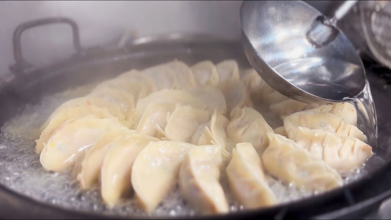 【ガリハラ】にんにく餃子　Super garlic Gyoza