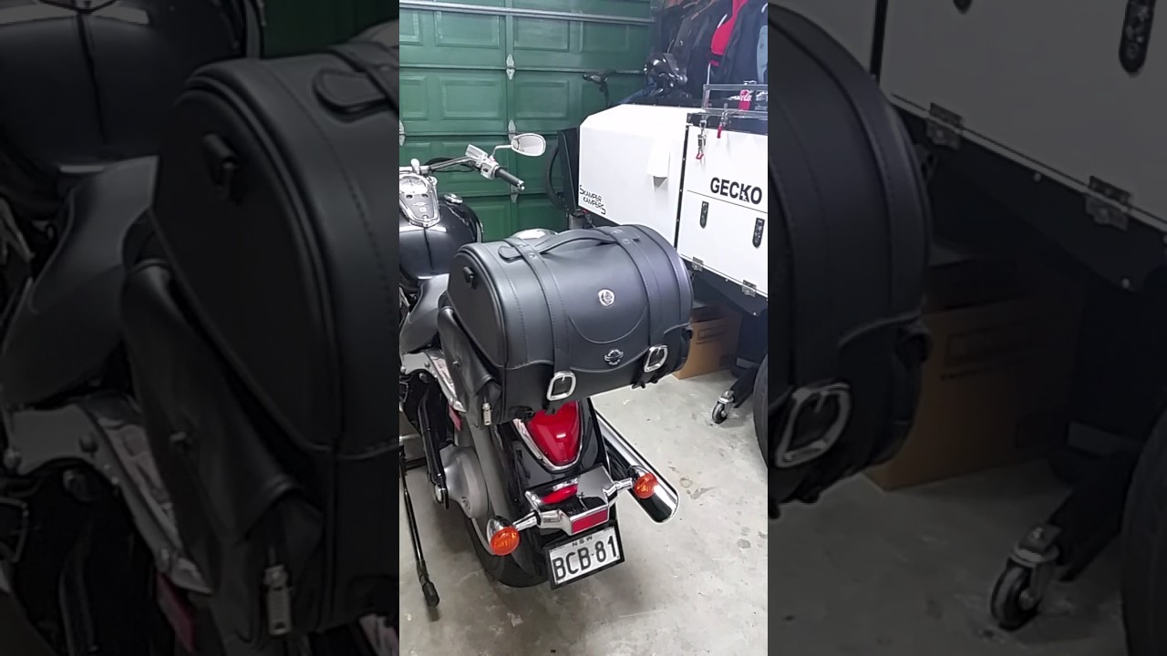 Viking trunk bag 2050. Suzuki C109 YouTube