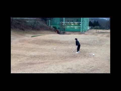 골프 구력 3시간 여대생의 필드 첫 샷!