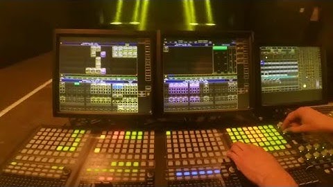 Grandma2 remote midi apc20 apc40 max/msp feedback led lua onpc