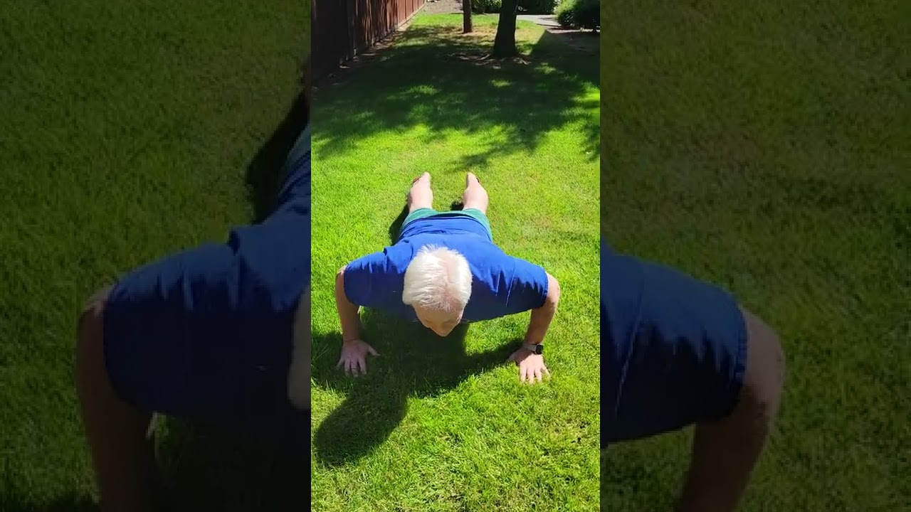 day 6 of the 25 day 25 pushup challenge! homerun derby day! Jrod about to win,+ M's 2win 17 in a row