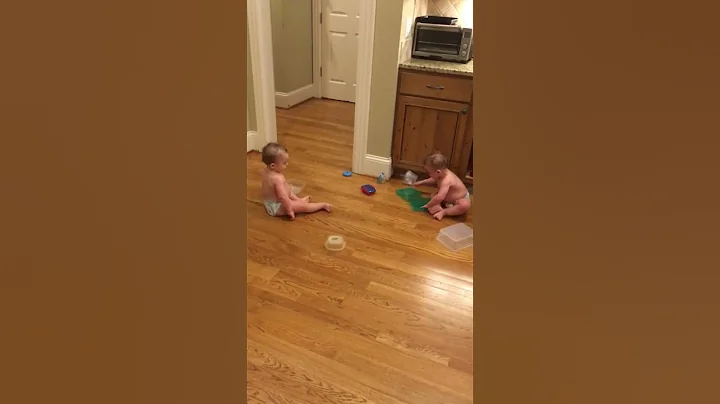 Twin jukes brother after fight-#suzanneph...
