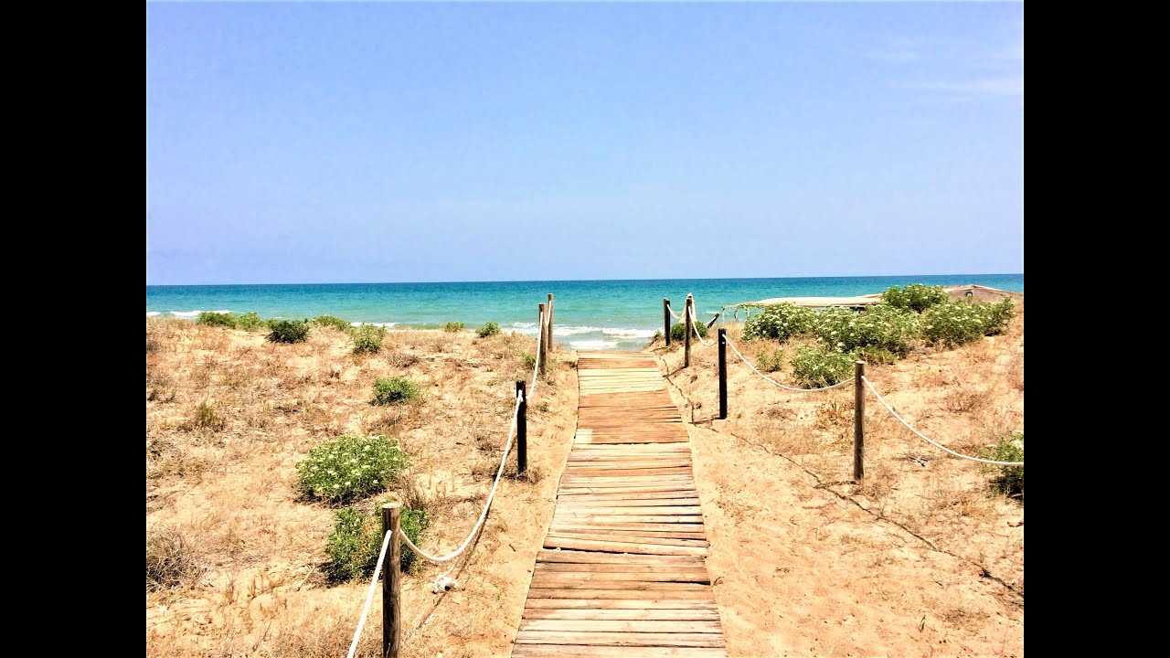 PLAYA DE DAIMÚS PARAISO MEDITERRANEO