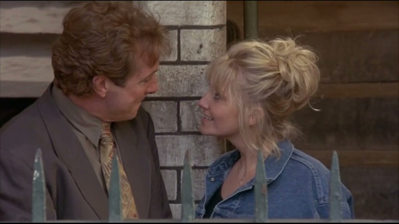 У неё отличная работа | Elle a un bon travail