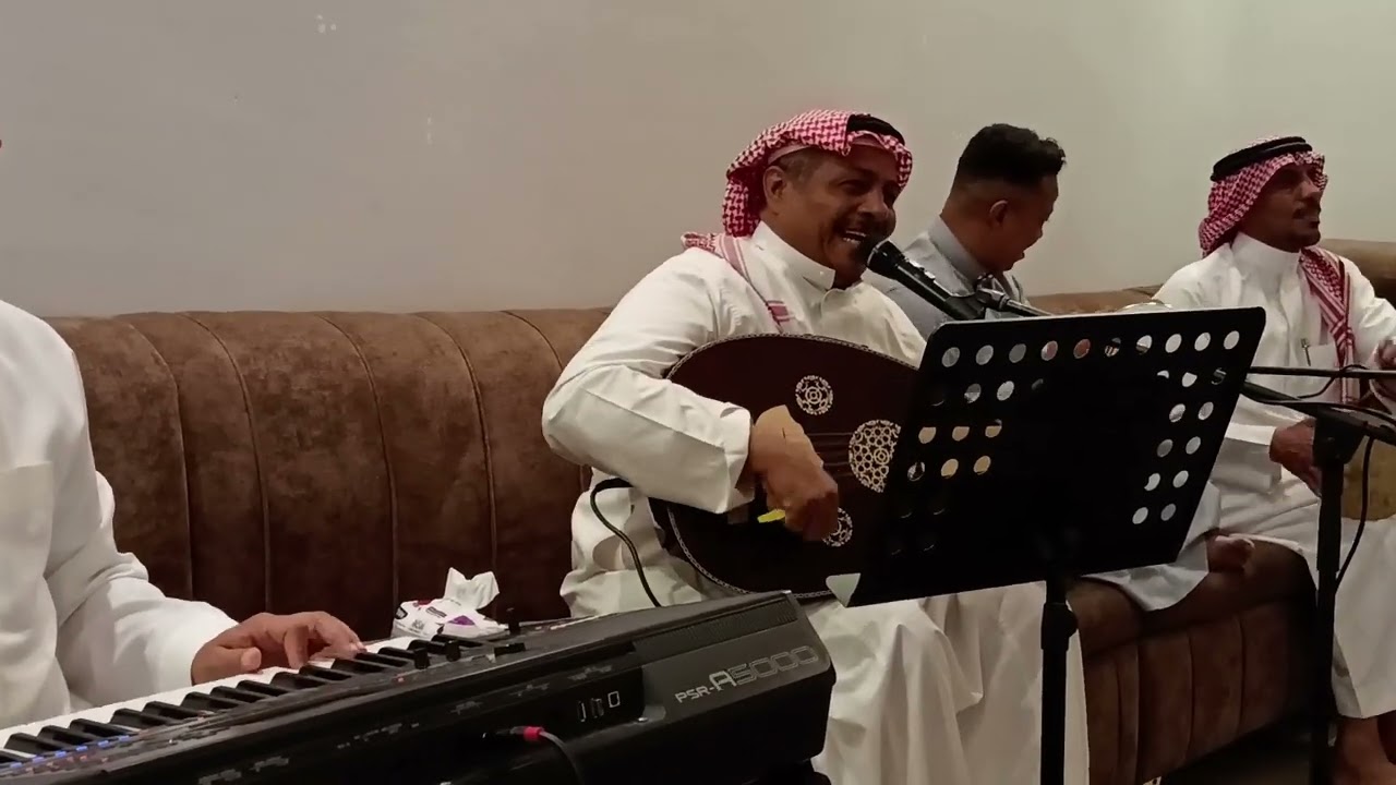 عيني لي غيري جمالكم     احمد البلي