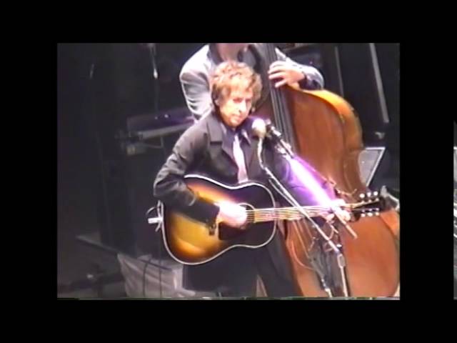 Bob Dylan- Tomorrow Is Long Time (Live)